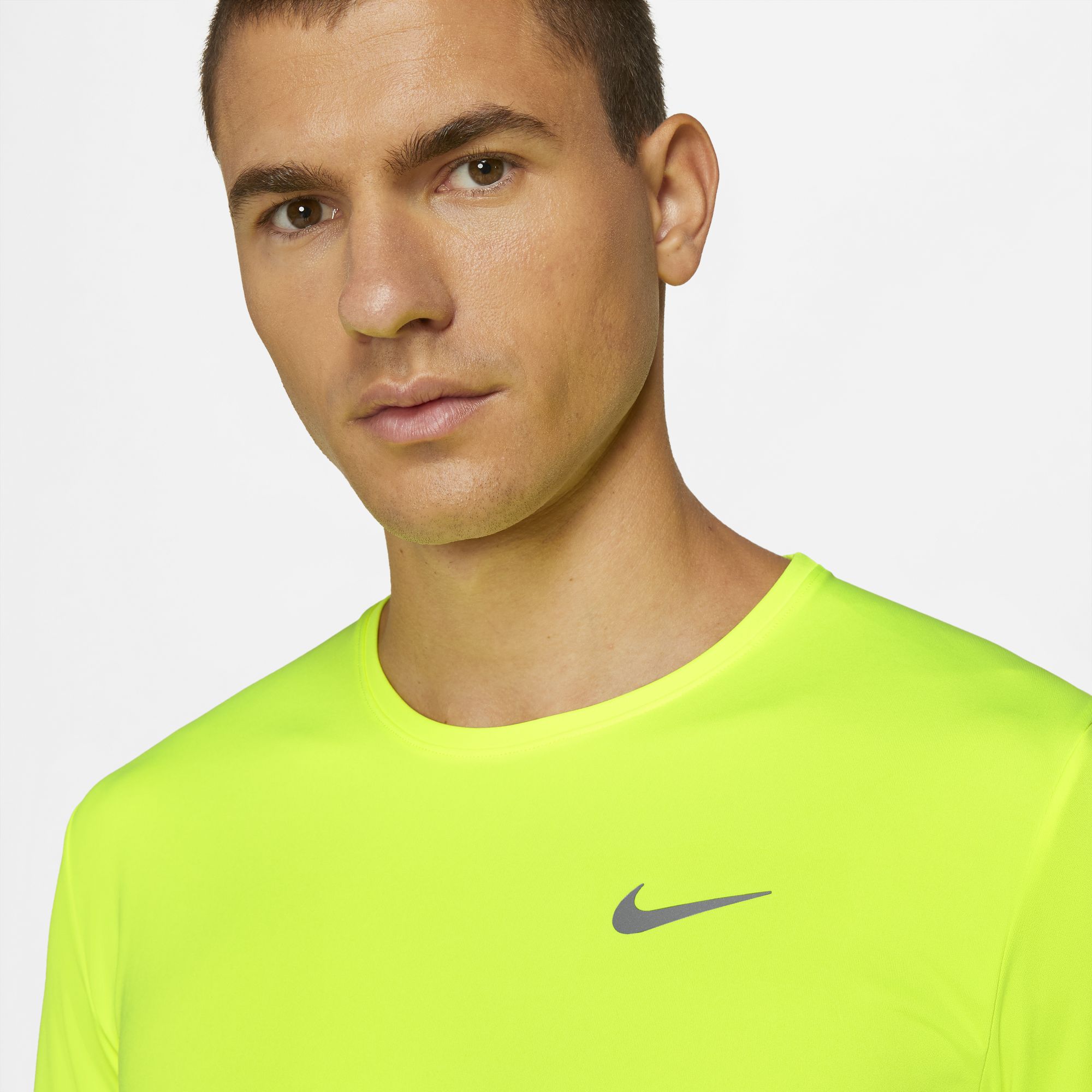 Nike Men's Dri-FIT Miler Long Sleeve - Volt/Reflective Silver - Running ...